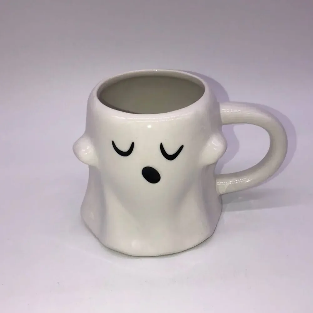 New Target Spritz 2022 Ceramic Sleeping Ghost Mug Eyes Closed Yawn